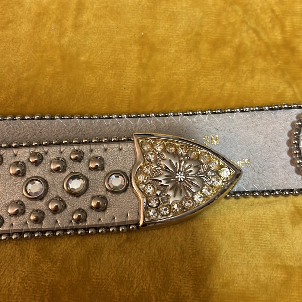 Belt - Picture 4 of 5